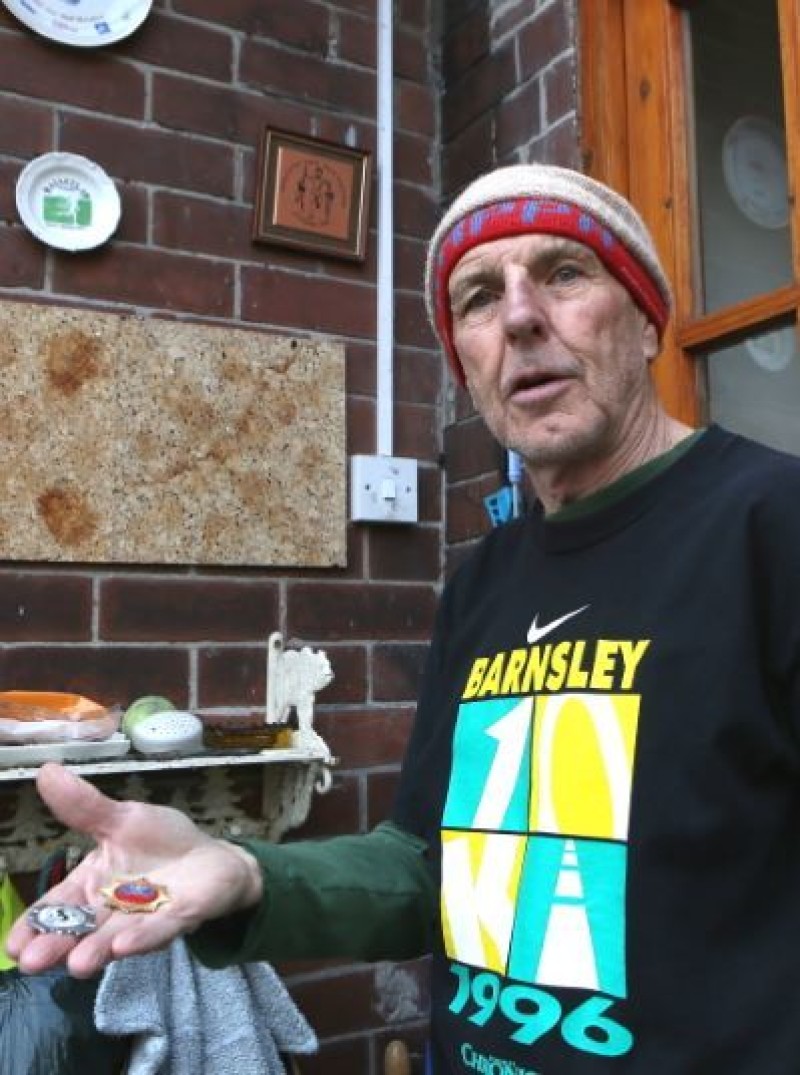 Other image for Thieves do a runner with marathon man’s medals